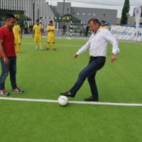 36694064 1857202251002566 2281381645749583872 O